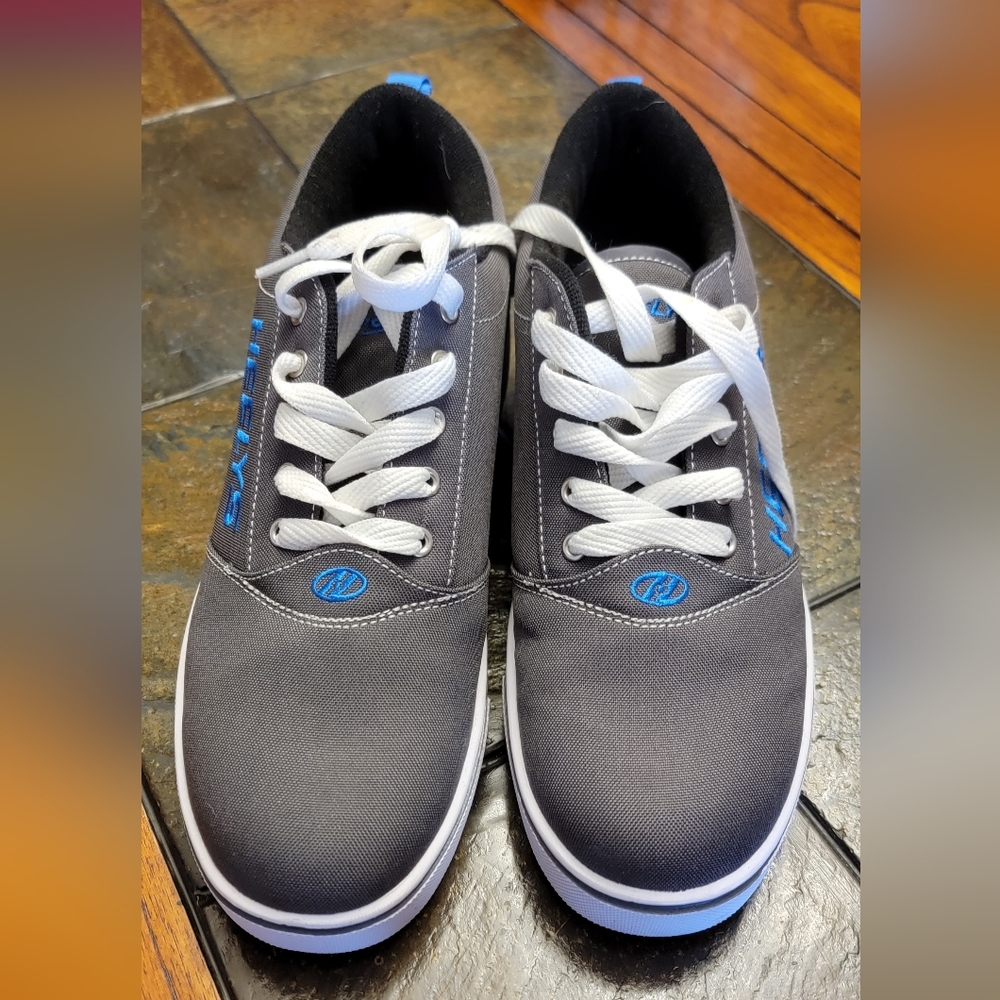 Heely's Sz 9